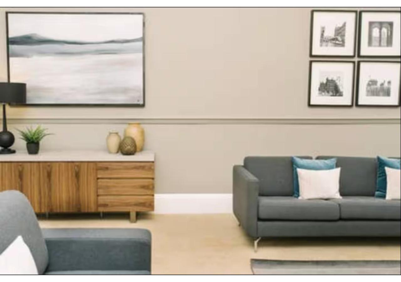 Joivy Palmerston Place Residence - Luxury City Centre Apt With Private Parking Edinburg Exteriör bild